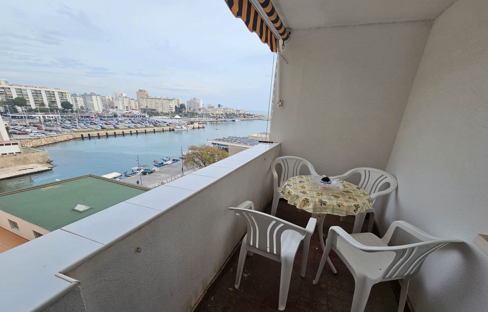 1 soveværelse Lejlighed til salg i Gandia - € 139.900 (Ref: 9296159)