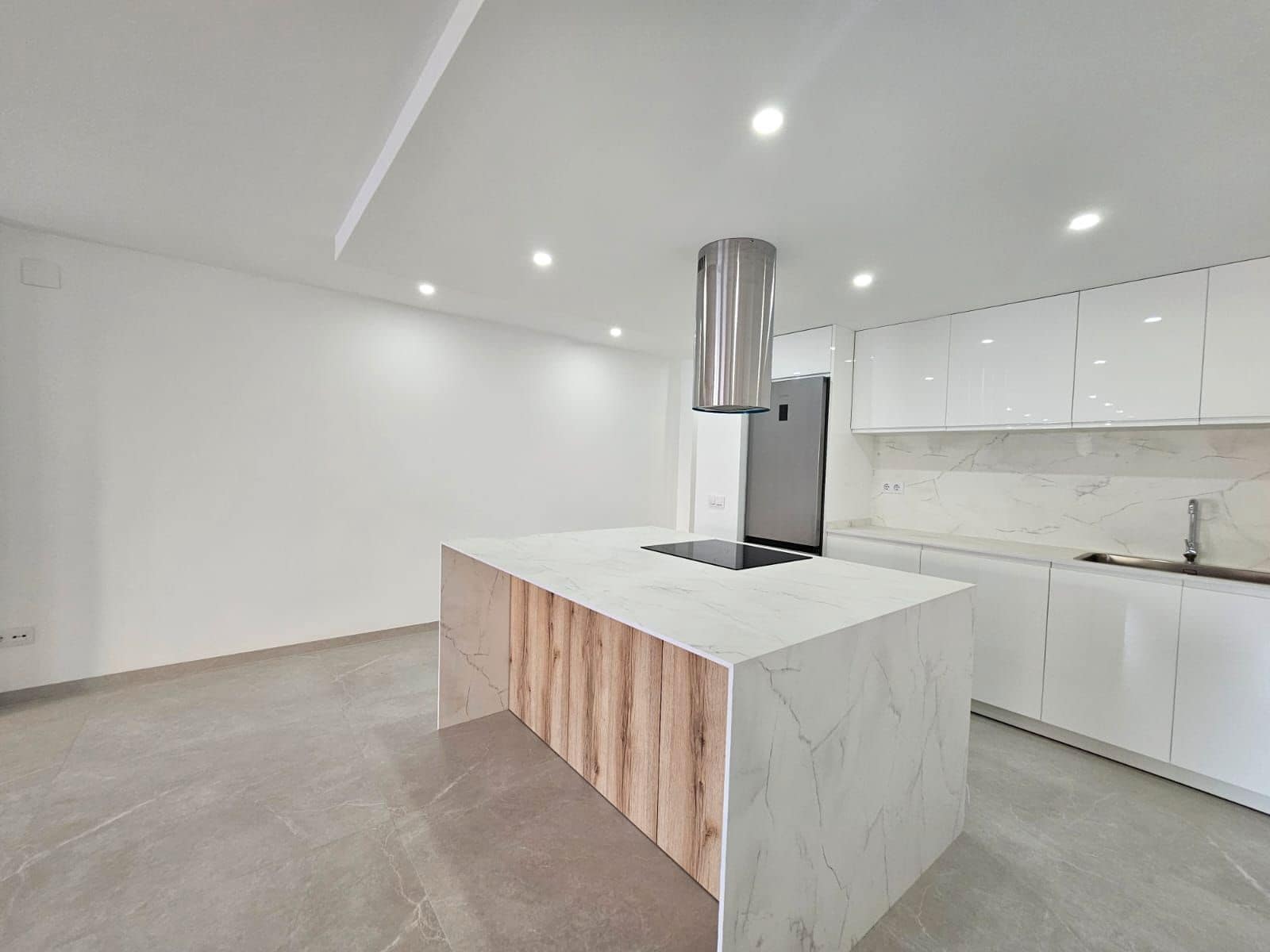 3 soveværelse Lejlighed til salg i Gandia med garage - € 235.000 (Ref: 9325806)