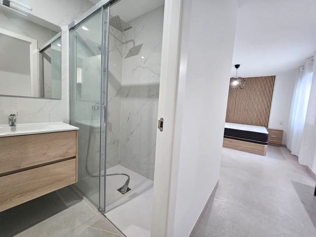 3 slaapkamer Flat te koop in Gandia met garage - € 235.000 (Ref: 9325806)