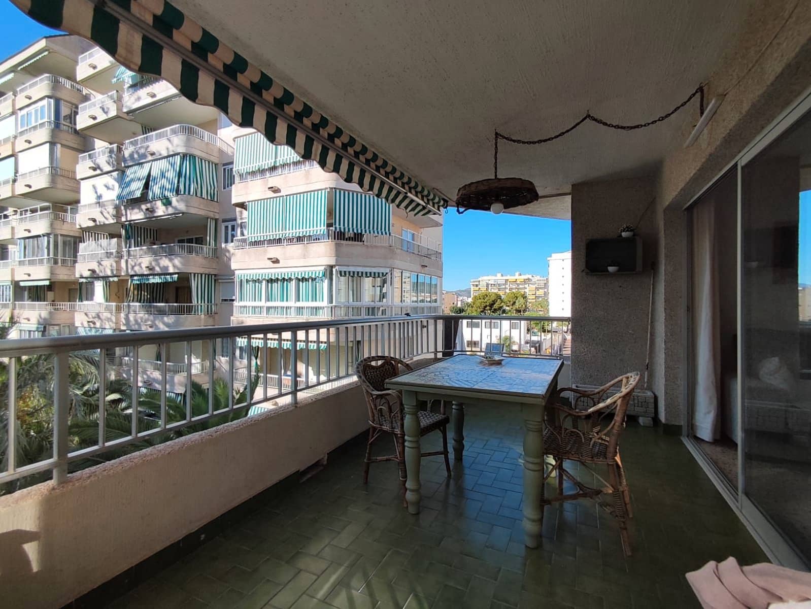 3 makuuhuone Asunto myytävänä paikassa Gandia mukana uima-altaan - 288 500 € (Ref: 9348058)