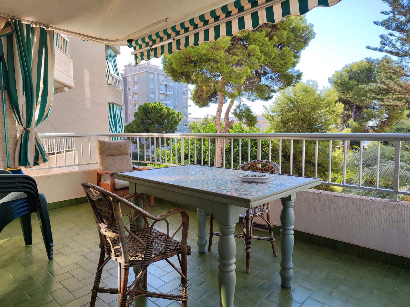 3 makuuhuone Asunto myytävänä paikassa Gandia mukana uima-altaan - 288 500 € (Ref: 9348058)