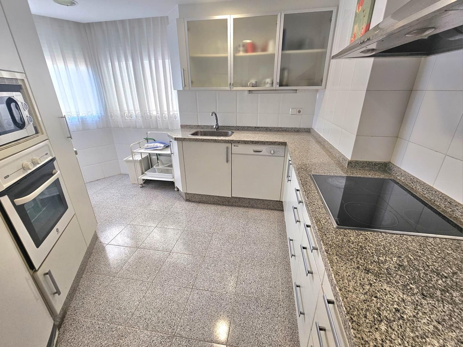 3 soveværelse Lejlighed til salg i Gandia med swimmingpool garage - € 359.900 (Ref: 9354566)