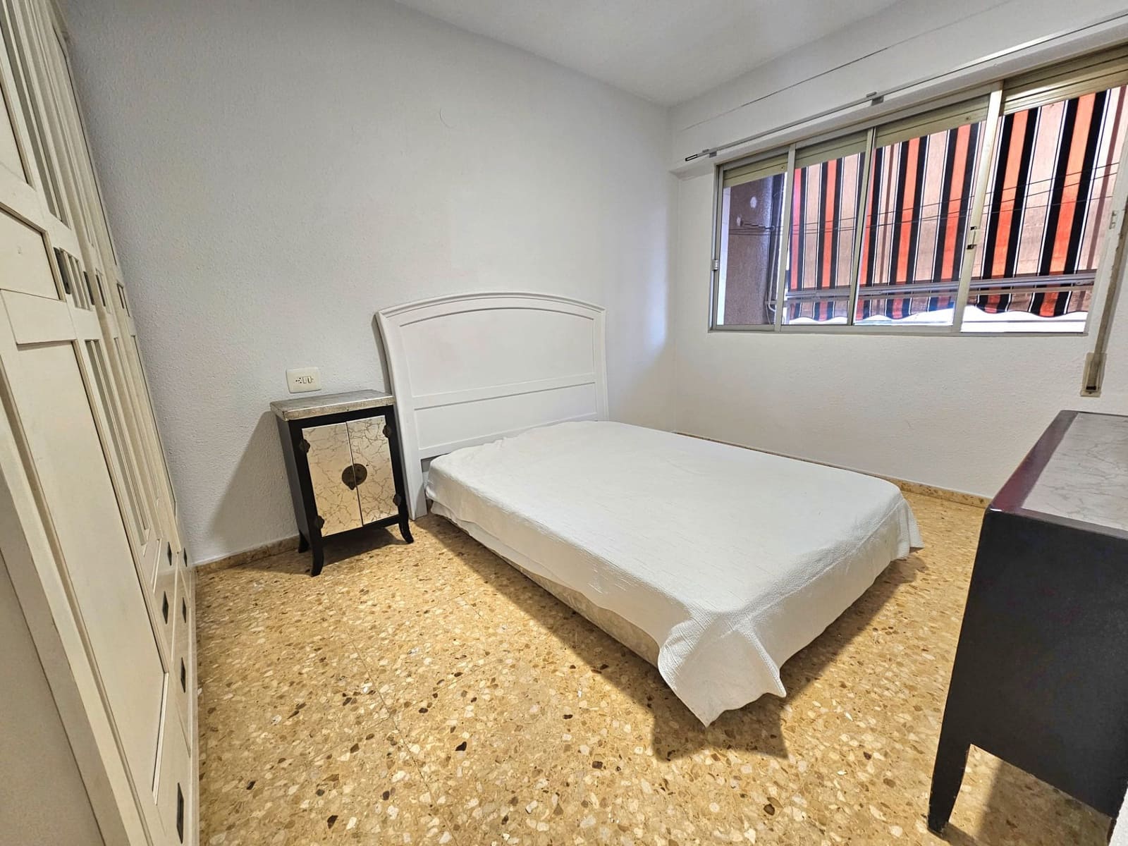 3 soveværelse Lejlighed til salg i Gandia - € 149.000 (Ref: 9387033)