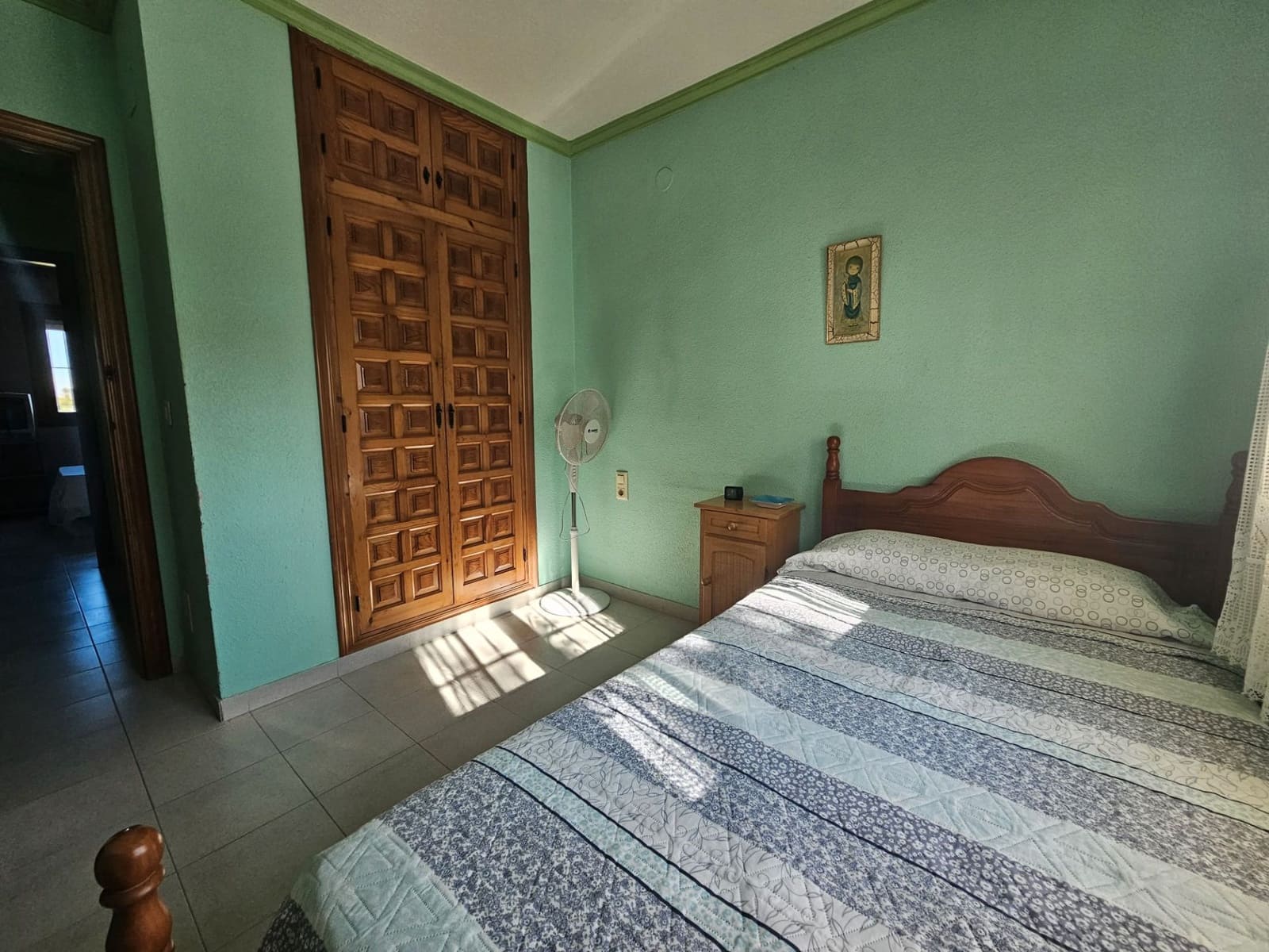 3 slaapkamer Halfvrijstaande villa te koop in Miramar met garage - € 220.000 (Ref: 9397961)