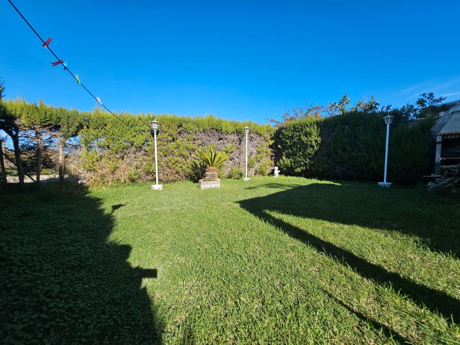 3 slaapkamer Halfvrijstaande villa te koop in Miramar met garage - € 220.000 (Ref: 9397961)