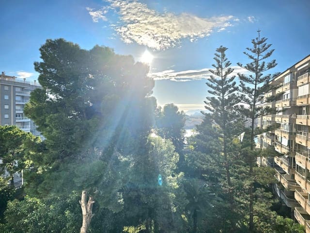 3 soveværelse Lejlighed til salg i Gandia med swimmingpool - € 295.000 (Ref: 9401817)