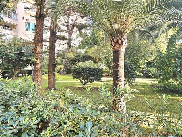 3 soveværelse Lejlighed til salg i Gandia med swimmingpool - € 295.000 (Ref: 9401817)