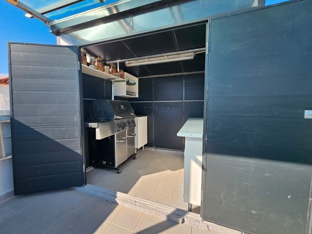 4 soveværelse Villa til salg i Oliva Playa, Oliva med garage - € 524.900 (Ref: 9421791)