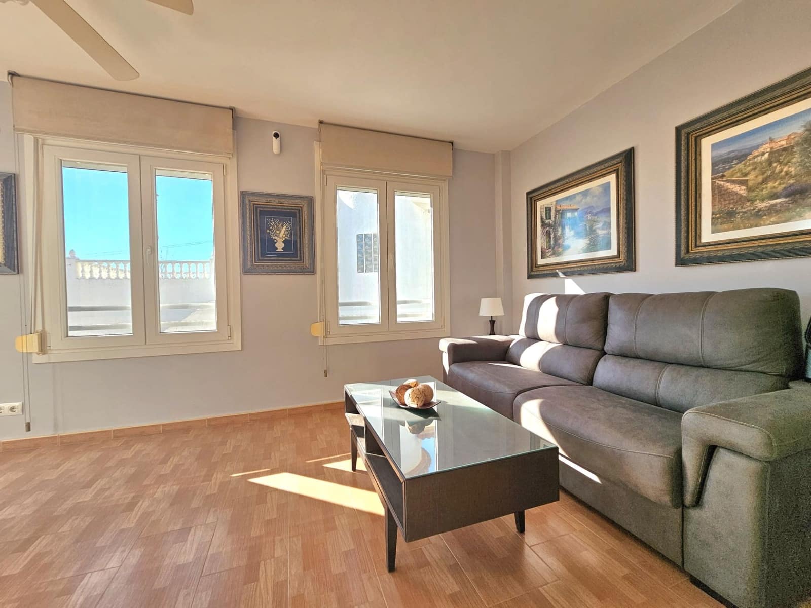 4 soveværelse Villa til salg i Oliva med garage - € 524.900 (Ref: 9421791)