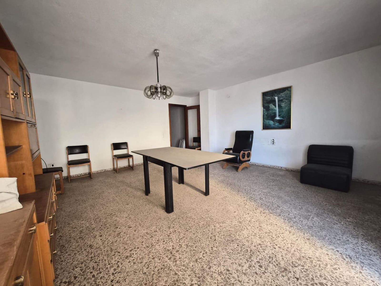 4 slaapkamer Flat te koop in Castello de Rugat - € 59.900 (Ref: 9451547)