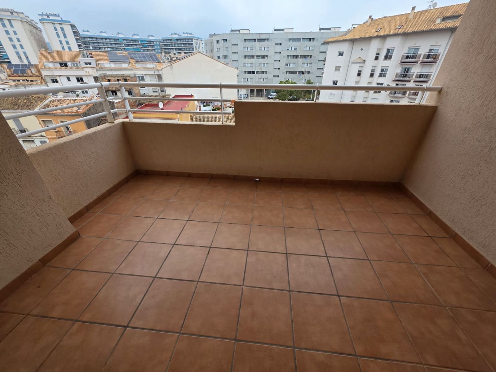 3 sovrum Lägenhet till salu i Gandia med pool garage - 249 000 € (Ref: 9459646)