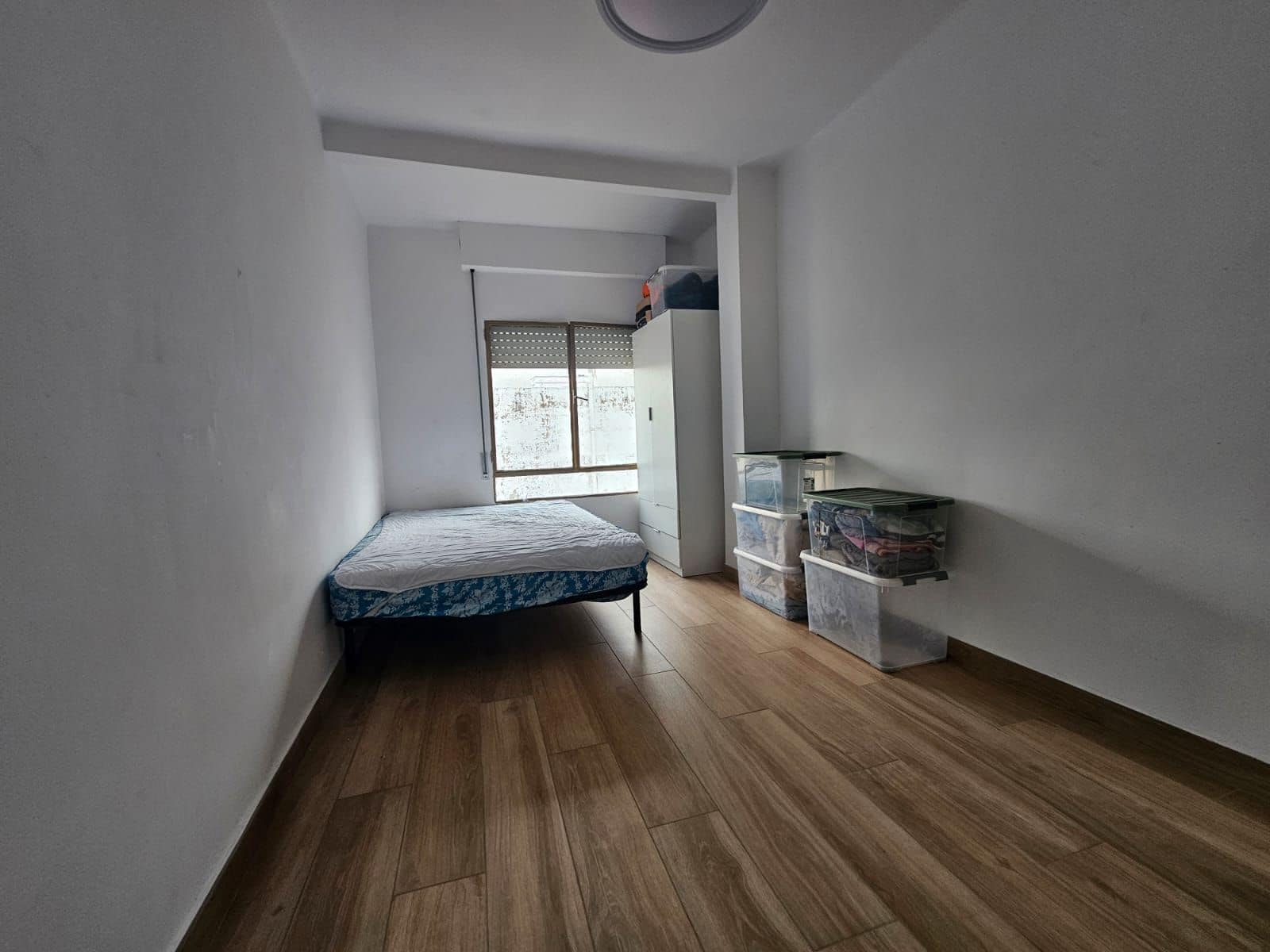 4 bedroom Flat for sale in Gandia - € 109,000 (Ref: 9496656)