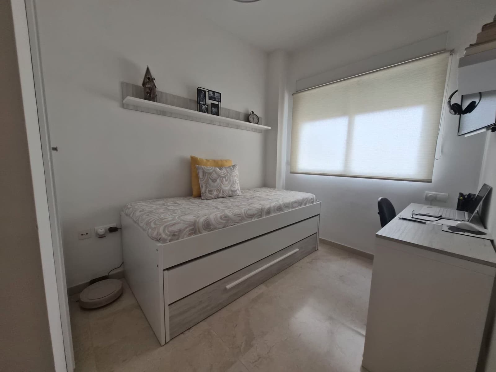 2 makuuhuone Asunto myytävänä paikassa Gandia mukana uima-altaan 
autotalli - 249 000 € (Ref: 9560693)