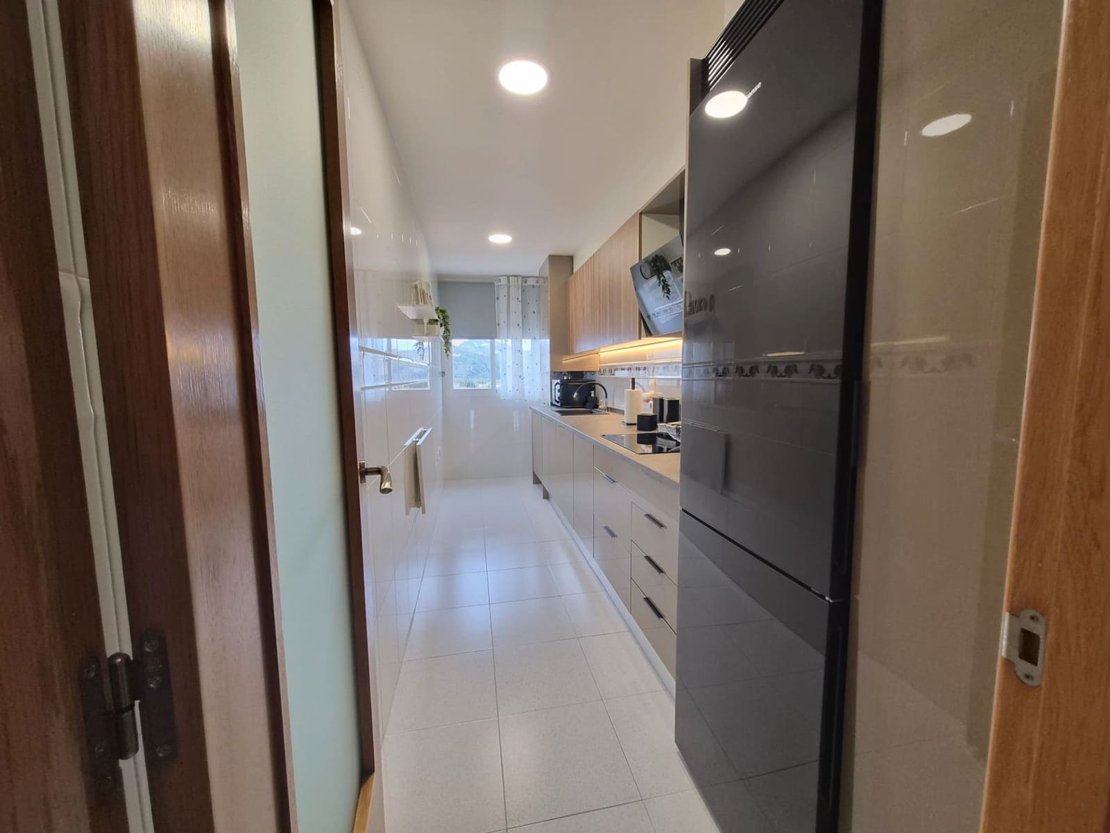 2 makuuhuone Asunto myytävänä paikassa Gandia mukana uima-altaan 
autotalli - 249 000 € (Ref: 9560693)