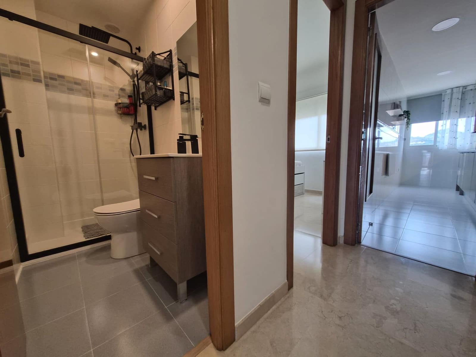 2 makuuhuone Asunto myytävänä paikassa Gandia mukana uima-altaan 
autotalli - 249 000 € (Ref: 9560693)