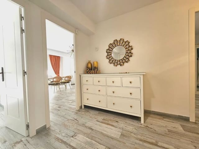 Piso de 3 habitaciones en Oliva Pueblo, Oliva en venta - 159.000 € (Ref: 9626159)