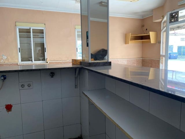 Erhverv til salg i Oliva Pueblo, Oliva - € 85.000 (Ref: 9626162)