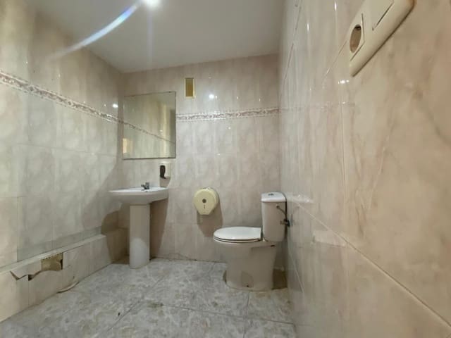 Erhverv til salg i Oliva Pueblo, Oliva - € 85.000 (Ref: 9626162)