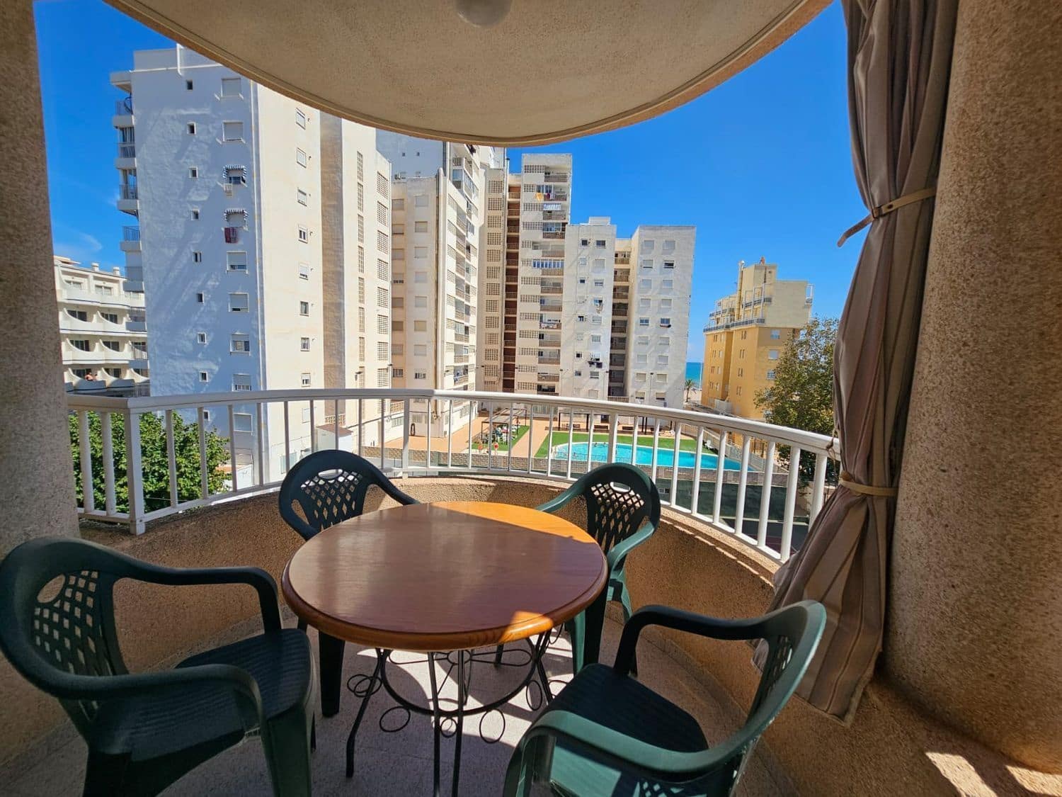 Piso de 3 habitaciones en Gandia en venta - 319.000 € (Ref: 9626165)