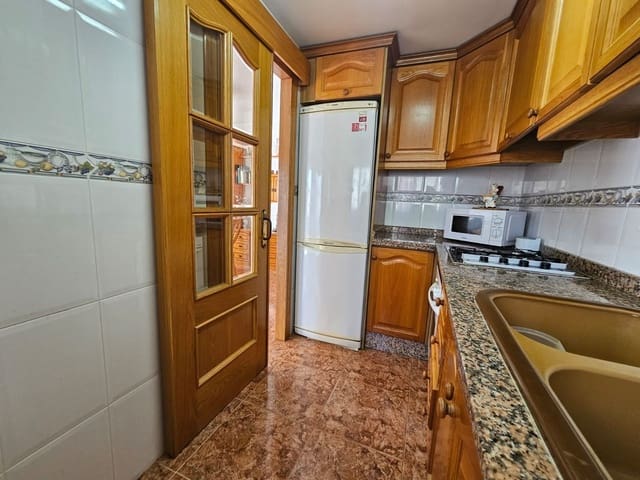 Piso de 3 habitaciones en Gandia en venta - 319.000 € (Ref: 9626165)