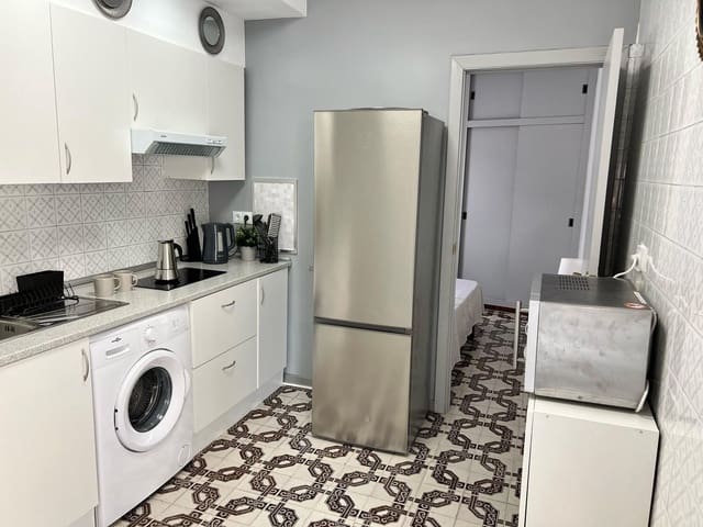 3 bedroom Flat for sale in Gandia - € 99,000 (Ref: 9626166)