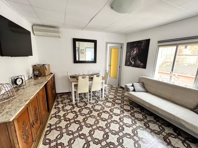 3 bedroom Flat for sale in Gandia - € 99,000 (Ref: 9626166)