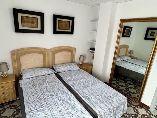 3 bedroom Flat for sale in Gandia - € 99,000 (Ref: 9626166)