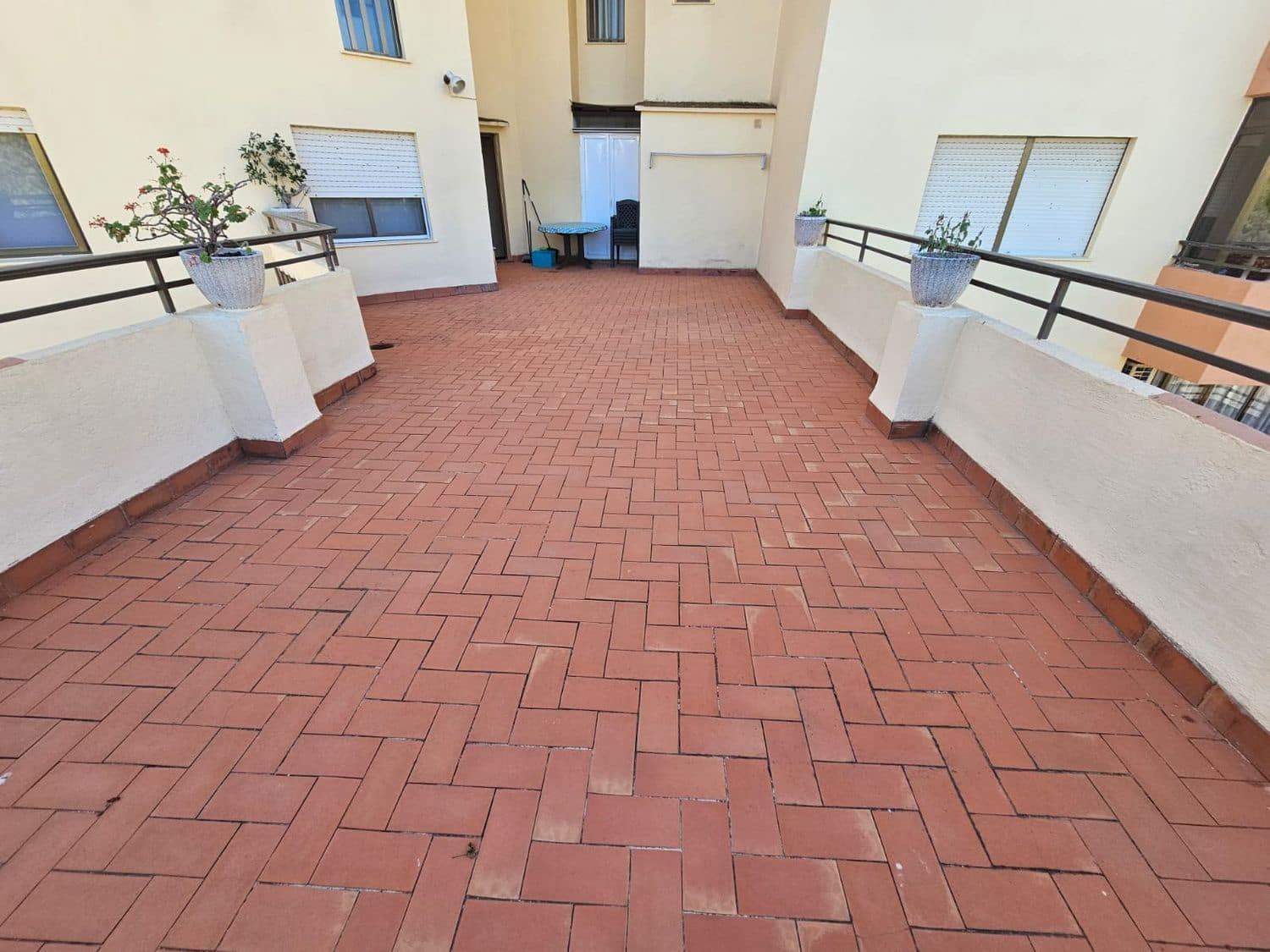 Piso de 3 habitaciones en Gandia en venta - 309.000 € (Ref: 9626172)