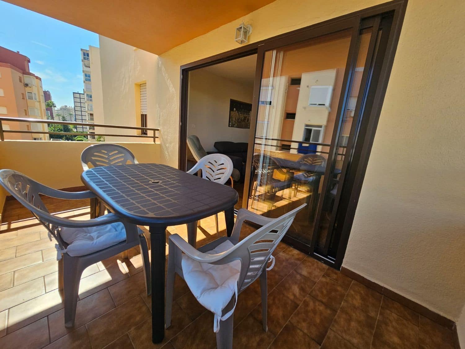 Piso de 3 habitaciones en Gandia en venta - 309.000 € (Ref: 9626172)