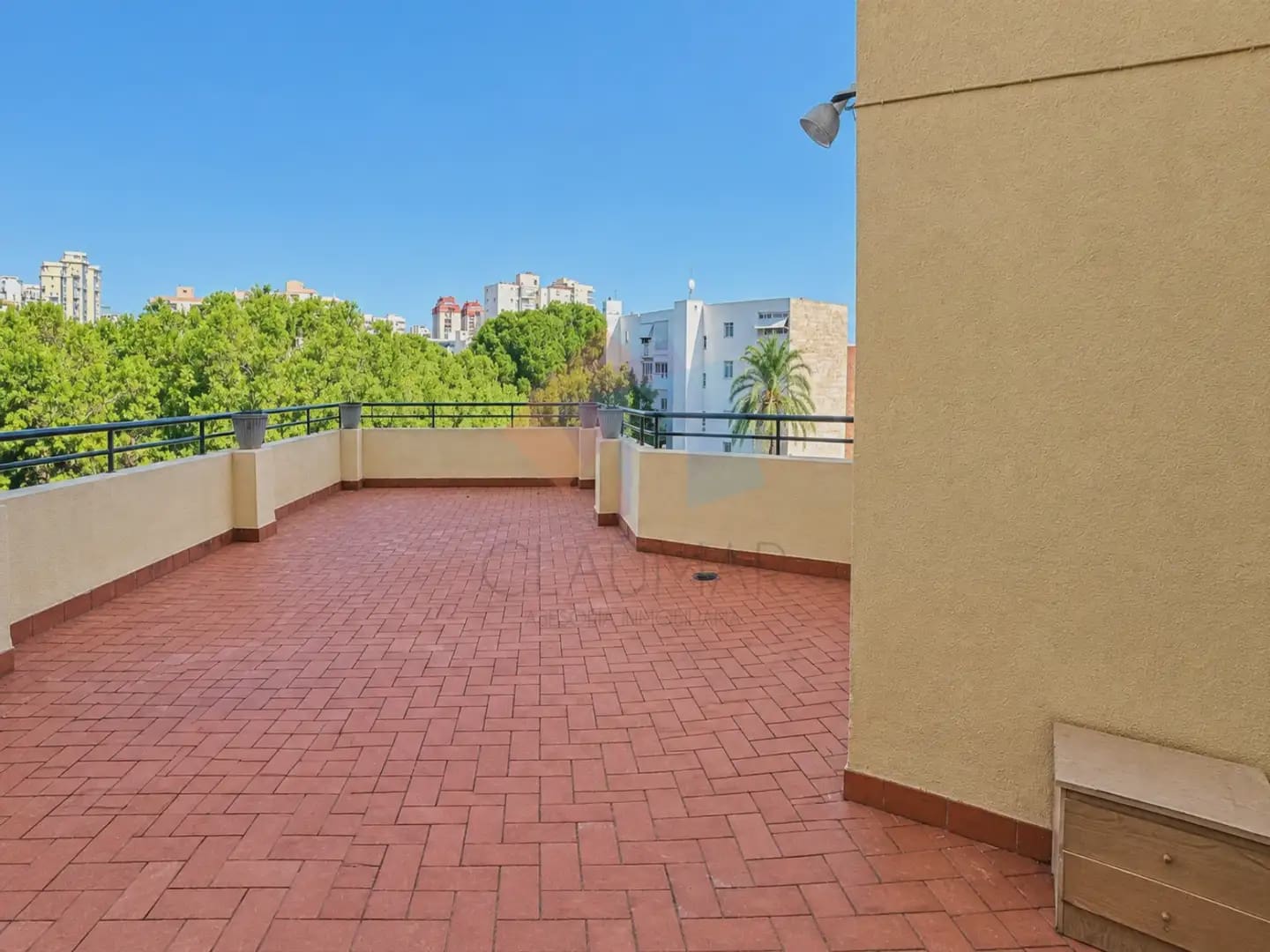3 bedroom Flat for sale in Gandia with pool garage - € 309,000 (Ref: 9626172)