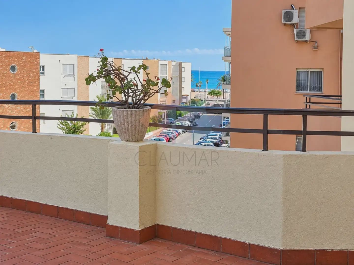 3 bedroom Flat for sale in Gandia with pool garage - € 309,000 (Ref: 9626172)