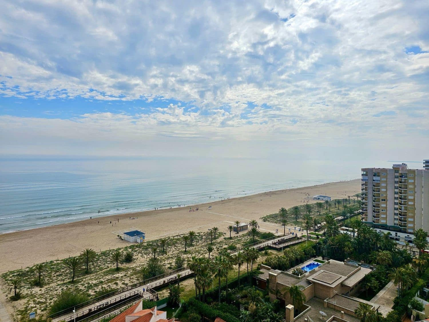 Piso de 4 habitaciones en Gandia en venta - 399.000 € (Ref: 9626178)