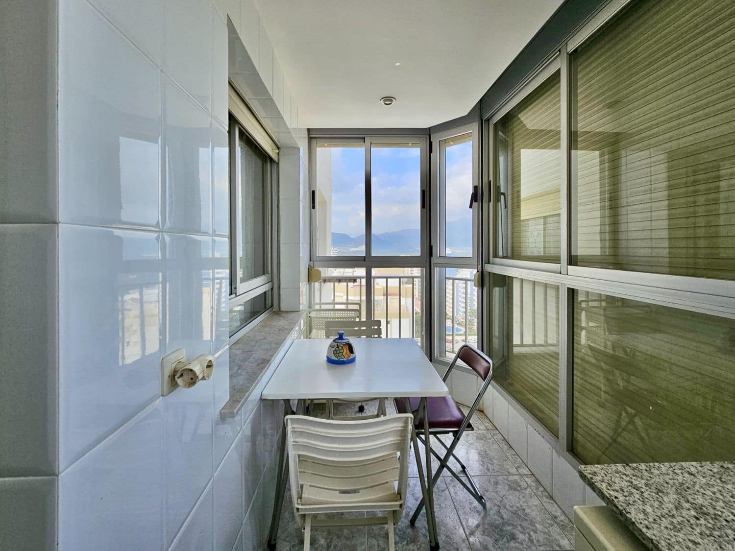 Piso de 4 habitaciones en Gandia en venta - 399.000 € (Ref: 9626178)