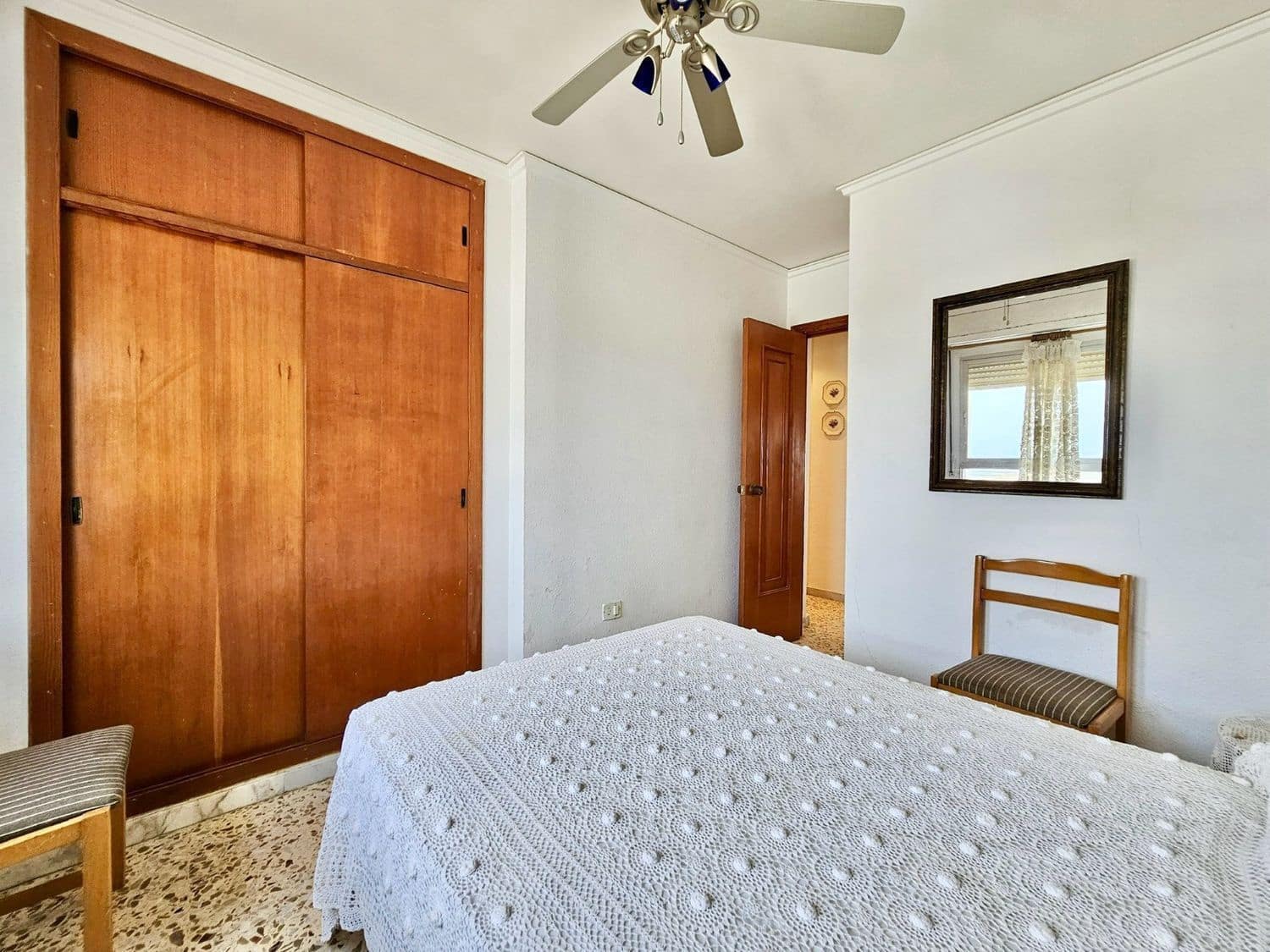 Piso de 4 habitaciones en Gandia en venta - 399.000 € (Ref: 9626178)