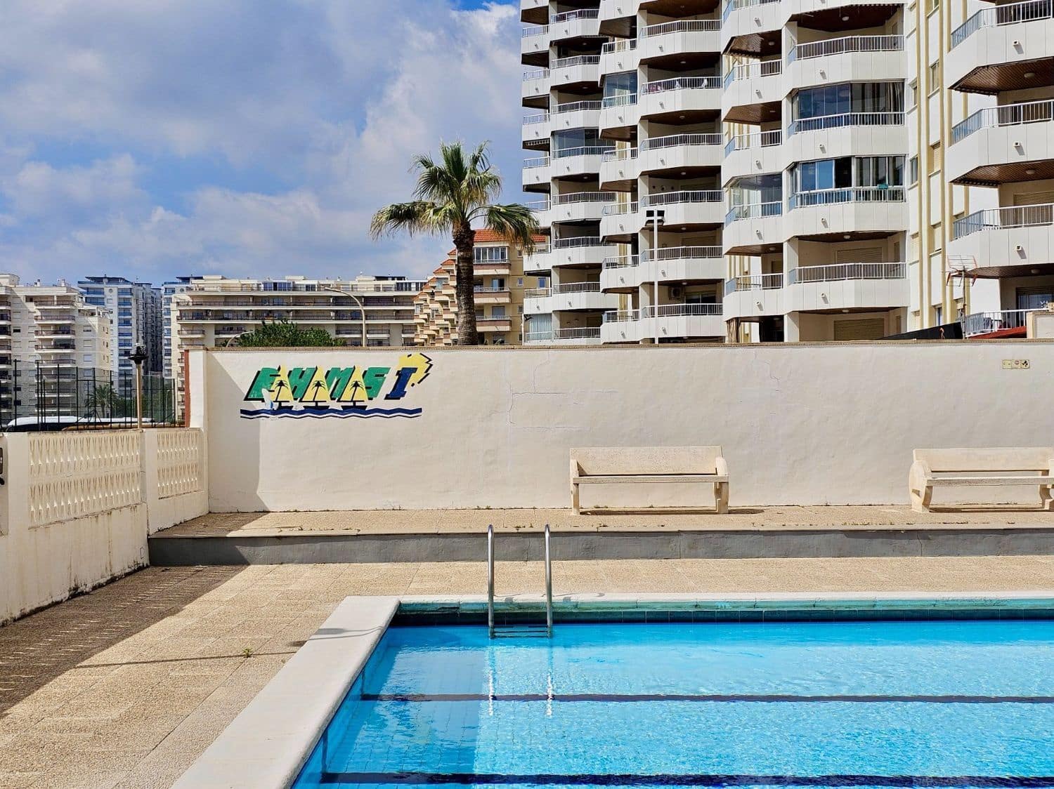 Piso de 4 habitaciones en Gandia en venta - 399.000 € (Ref: 9626178)