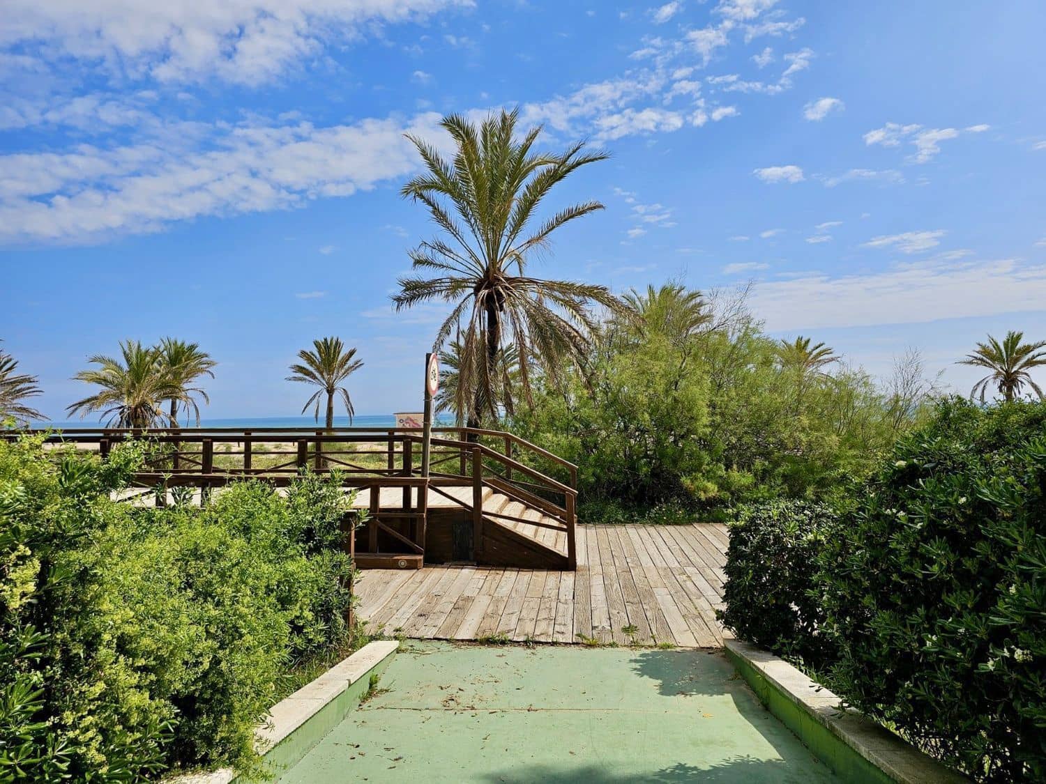 Piso de 4 habitaciones en Gandia en venta - 399.000 € (Ref: 9626178)