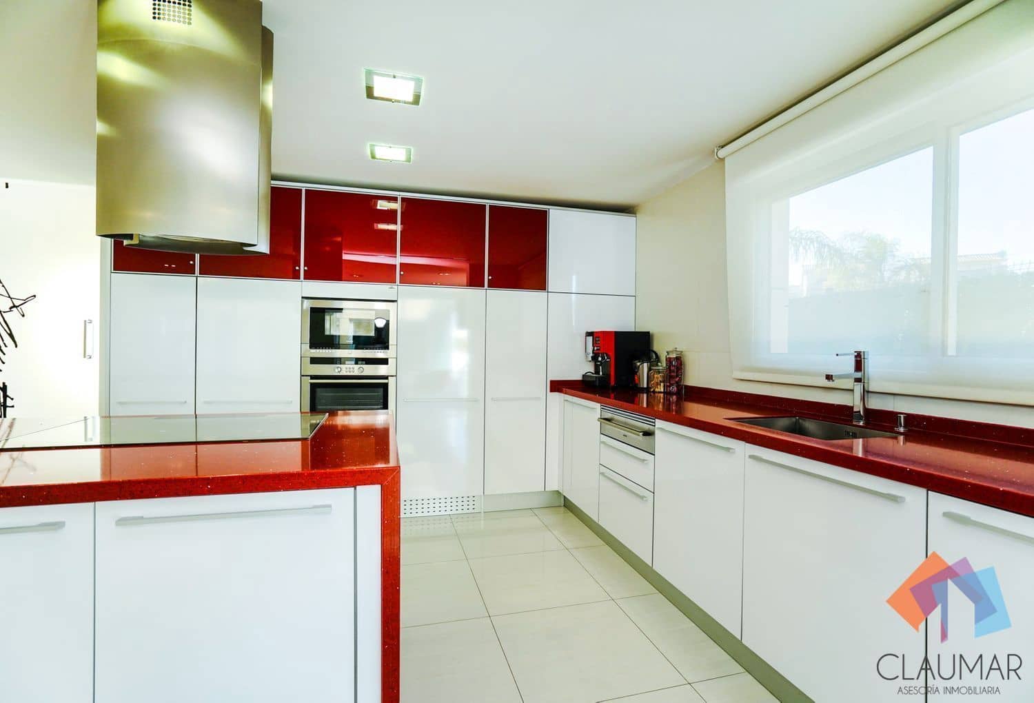 4 makuuhuone Huvila myytävänä paikassa Gandia - 900 000 € (Ref: 9626180)