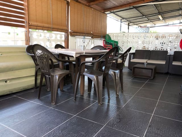 3 makuuhuone Asunto myytävänä paikassa Xeraco - 159 900 € (Ref: 9626181)