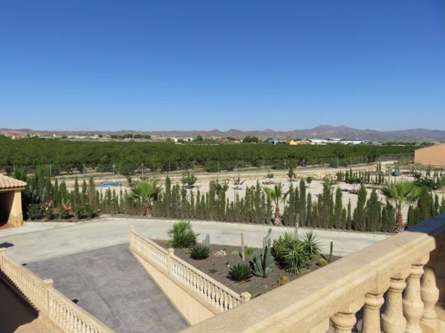 7 makuuhuone Huvila myytävänä paikassa Puerto Lumbreras - 899 000 € (Ref: 9626183)