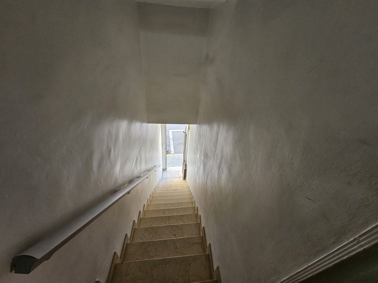 7 bedroom Beach Apartment for sale in Gandia - € 395,000 (Ref: 9626416)