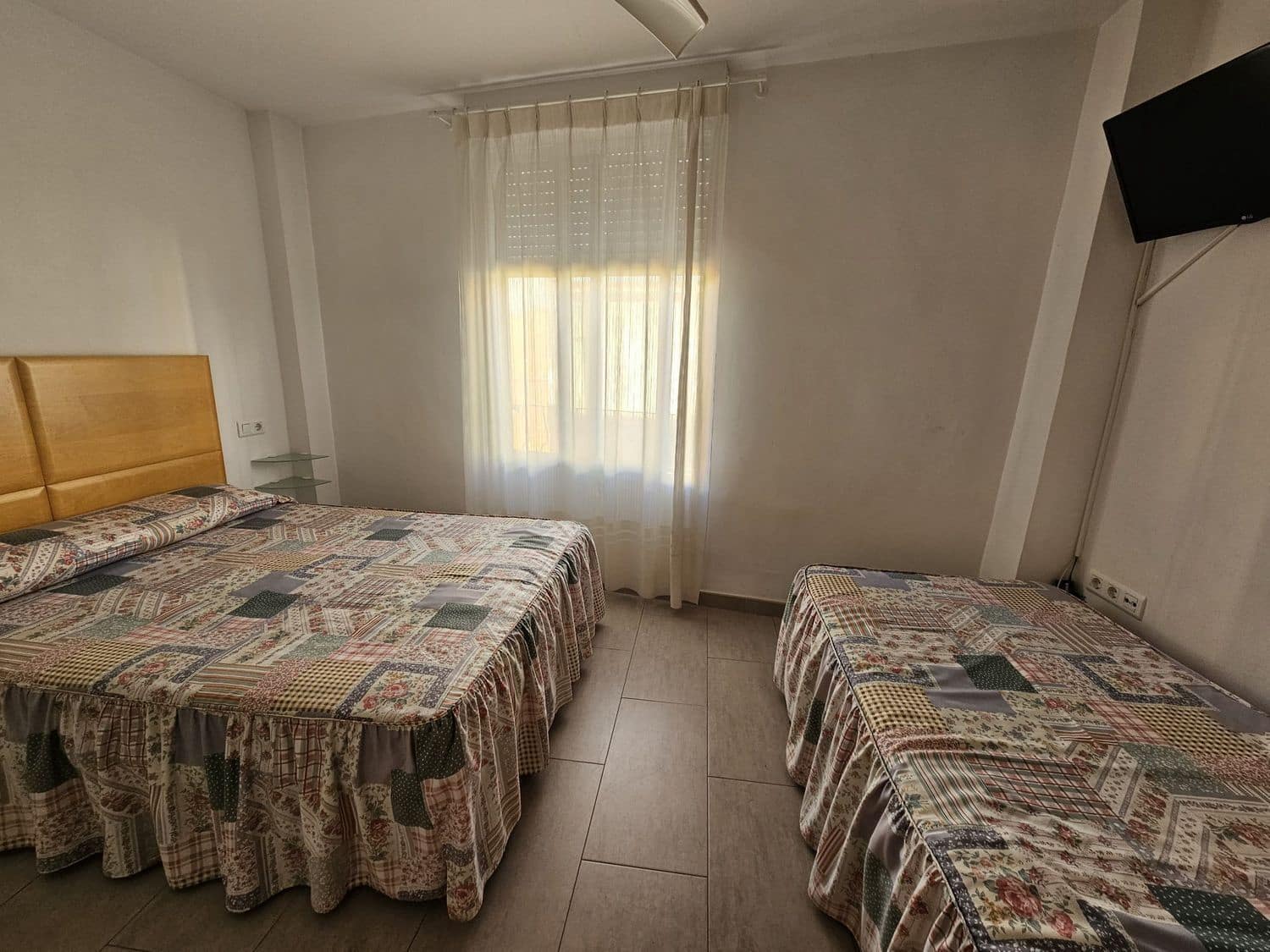 7 bedroom Beach Apartment for sale in Gandia - € 395,000 (Ref: 9626416)