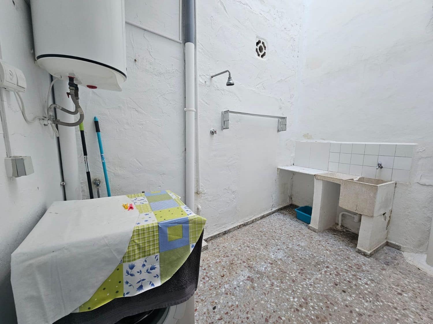 7 bedroom Beach Apartment for sale in Gandia - € 395,000 (Ref: 9626416)