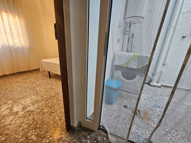 7 bedroom Beach Apartment for sale in Gandia - € 395,000 (Ref: 9626416)