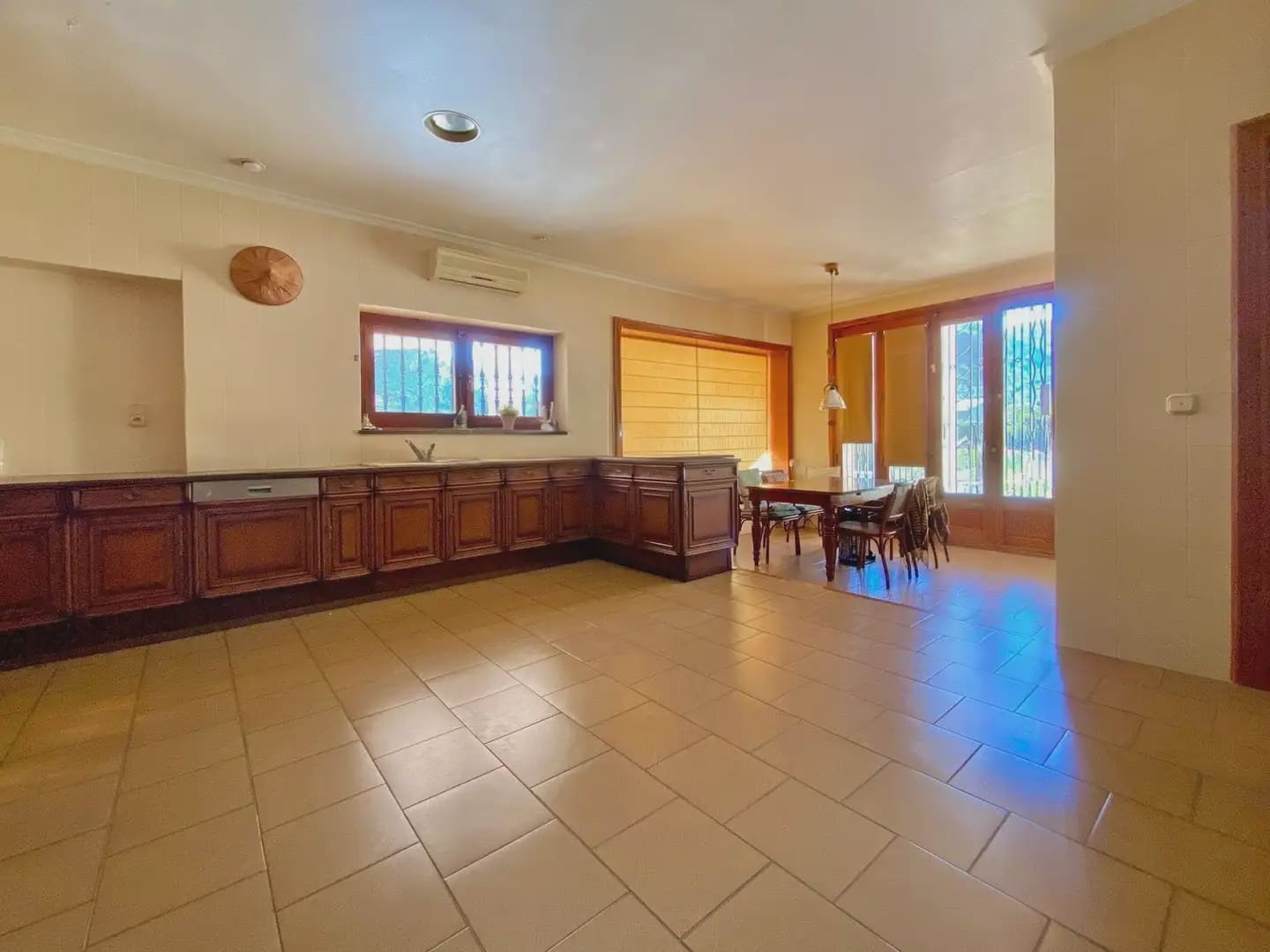 4 bedroom Villa for sale in Gandia - € 1,700,000 (Ref: 9626418)