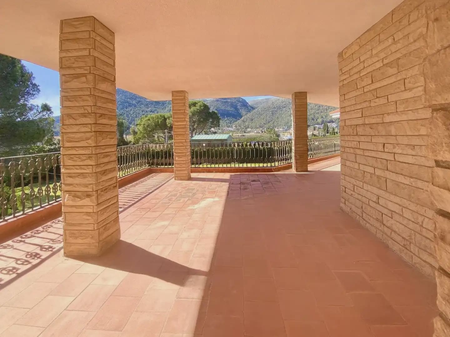 4 bedroom Villa for sale in Gandia - € 1,700,000 (Ref: 9626418)