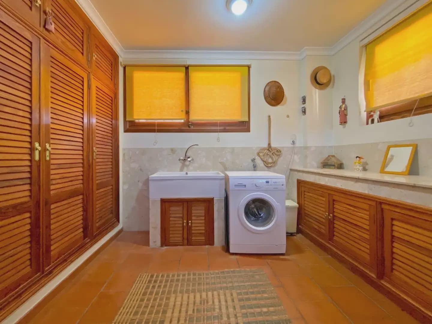 4 bedroom Villa for sale in Gandia - € 1,700,000 (Ref: 9626418)