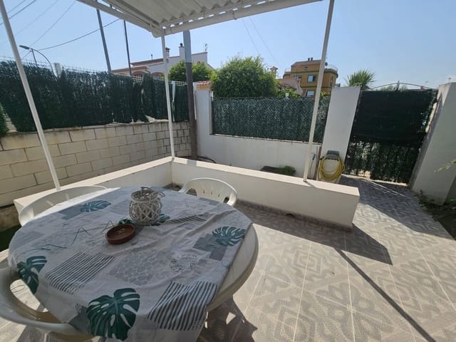 2 soverom Villa til salgs i Oliva Playa, Oliva - € 185 000 (Ref: 9626420)