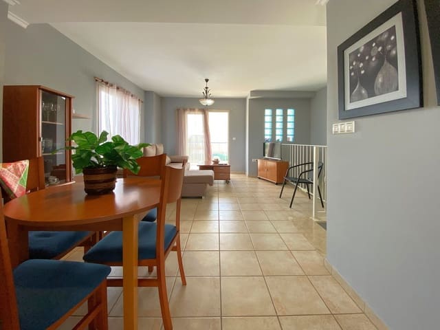 Apartamento Playa de 3 habitaciones en Oliva Playa, Oliva en venta - 279.000 € (Ref: 9626421)