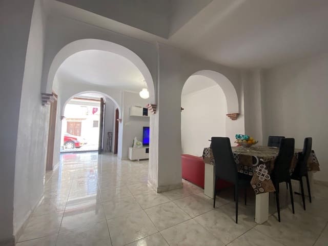 4 slaapkamer Huis te koop in Oliva Pueblo, Oliva - € 210.000 (Ref: 9626425)