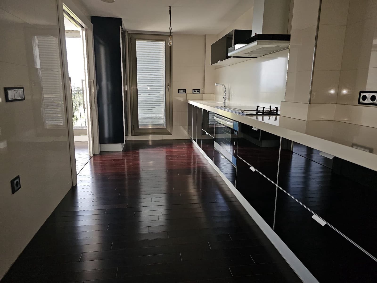 3 bedroom Apartment for sale in La Pobla del Duc with pool - € 249,900 (Ref: 9628038)